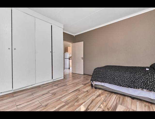 1 BEDROOM APARTMENT FOR SALE IN RUIMSIG